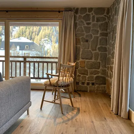 Polaris 1 002 - Luxe & Ski Lift Apartment 6 Pers * Zinal